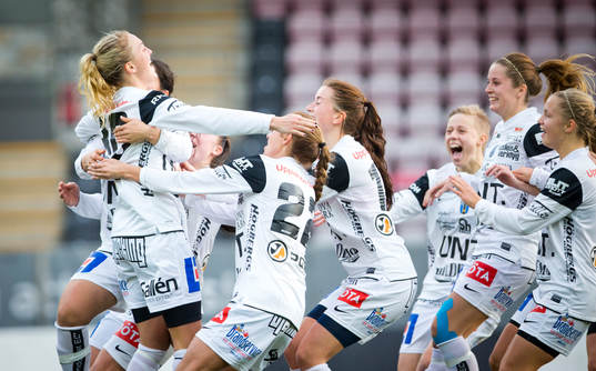 Sirius Märta Säfström sätter