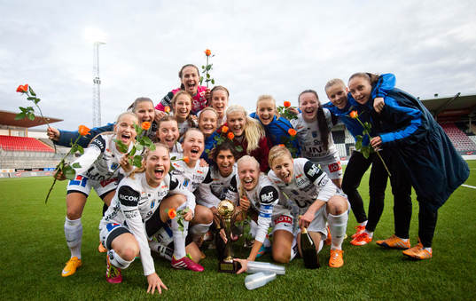 Sirius vinner F19 finalen straffar och jublar