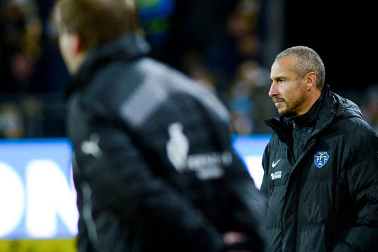 Falkenbergs tränare Henrik Larsson