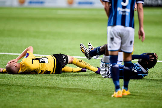 Elfsborgs Sebastian Holmén skadad