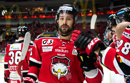 Malmö Redhawks Colin Stuart jublar