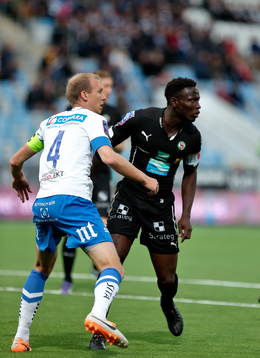 Norrköpings Andreas Johansson och Örebros Alhassan Kamara