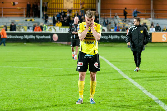 Mjällbys Joel Enarsson   deppar