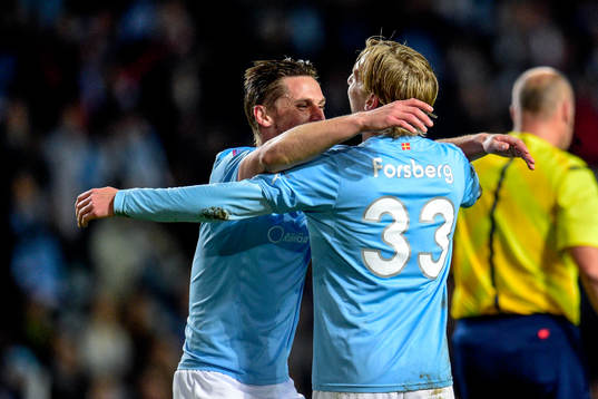 Malmö FFs Markus Rosenberg och Emil Forsberg jublar