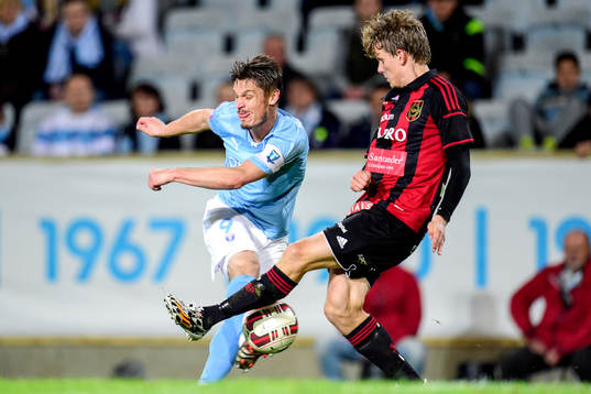 Malmö FFs Markus Rosenberg och Brommapojkarnas Tim