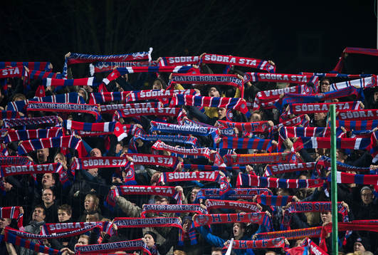 Helsingborgs supporters  i matchen i allsvenskan i fotboll