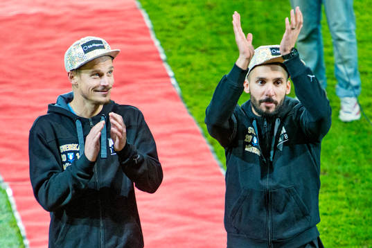 Malmö FFs Markus Rosenberg och Guillermo Molins går ut