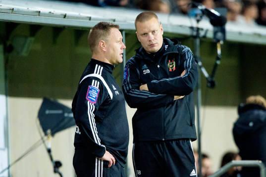 Brommapojkarnas assisterande tränare Patrick Winqvist och
