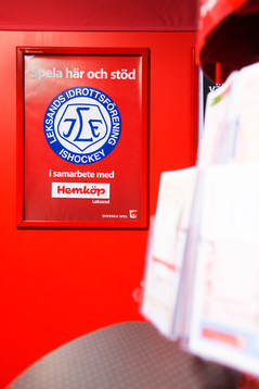 Svenska spel har en monter för spel