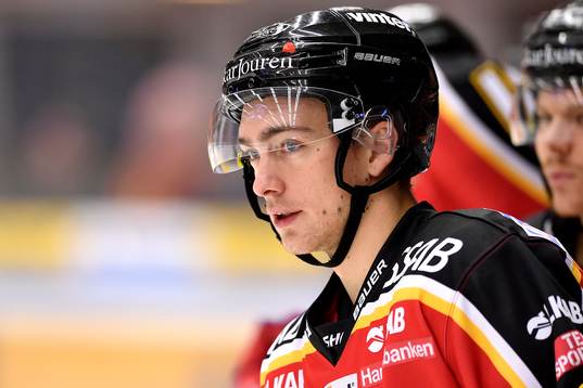 Luleås Johan Forsberg på uppvärmningen