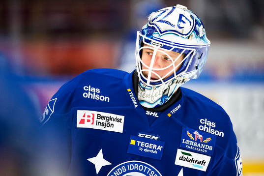 Leksands målvakt Oscar Alsenfelt före ishockeymatchen i