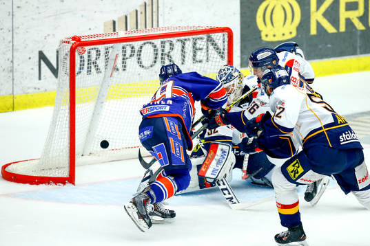 Växjös Tuomas Kiiskinen kvitterar till 1-1