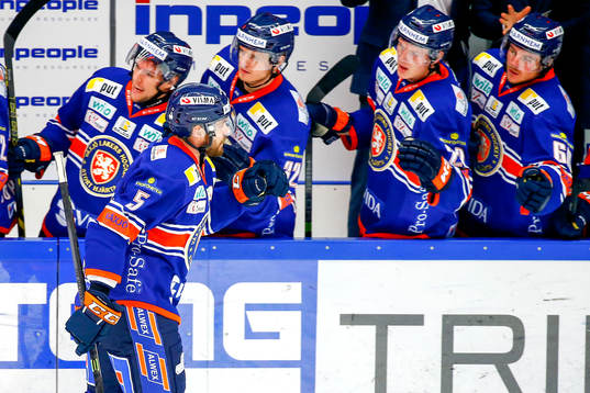 Växjös Noah Welch jublar