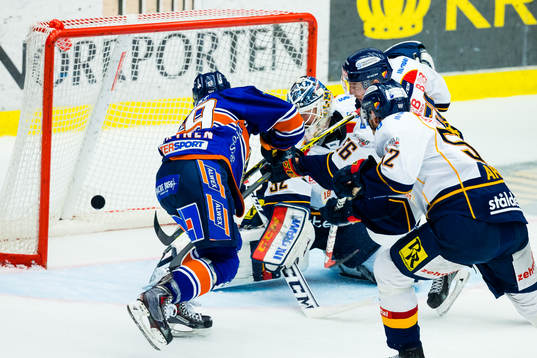 Växjös Tuomas Kiiskinen kvitterar till 1-1