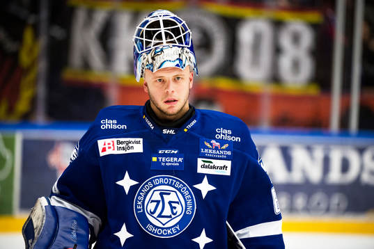 Leksands målvakt Oscar Alsenfelt deppar