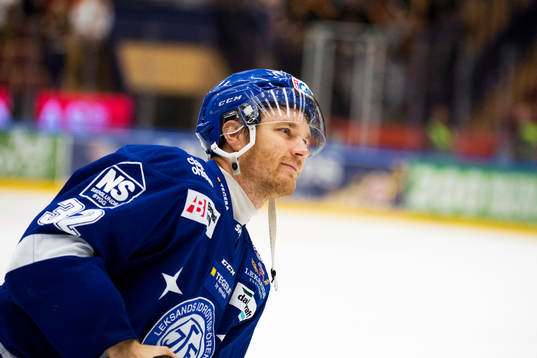 Leksands Jens Bergenström jublar