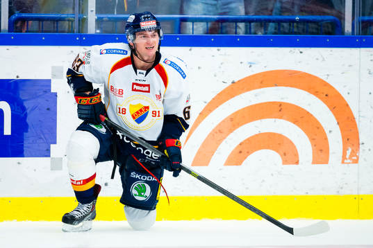 Djurgårdens Vjatjeslav Trukhno på knä