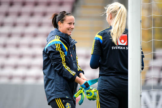 Sveriges målvakt Carola Söberg