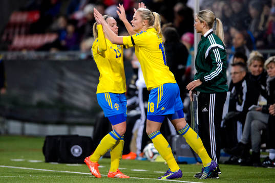 Sveriges Elin Rubensson byts ut mot Sveriges Fridolina