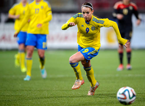 Sveriges Kosovare Asllani