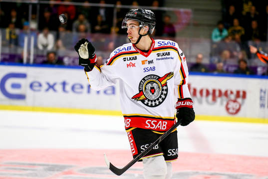 Luleås Johan Forsberg jublar