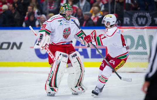 Modo vinner matchen på straffar och Modos målvakt Linus