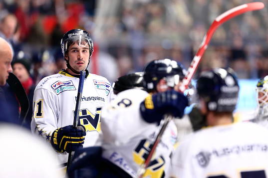 s Chris Campoli