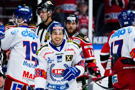Oskarshamns Greg Squires är glad