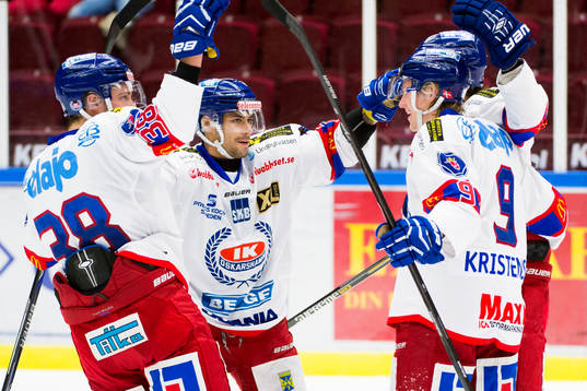 Oskarshamns spelare jublar