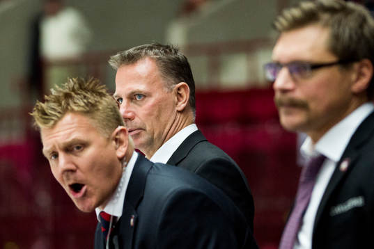Malmö Redhawks tränare Mats Lusth, Jesper Mattsson och