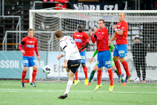 Bläddra bland fler bilder av Fotboll, Allsvenskan, Gefle - Helsingborg