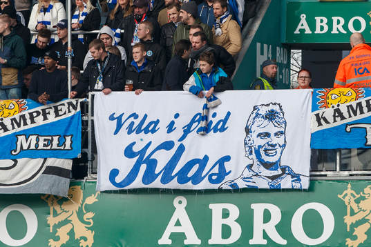 Klas Ingesson hedras