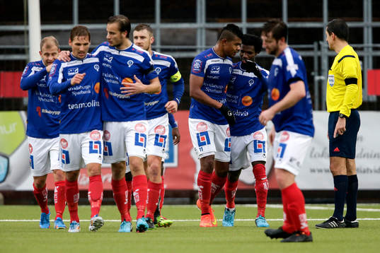 Åtvidabergs Ricardo Santos jublar