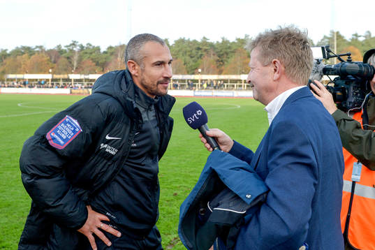 Falkenbergs tränare Henrik Larsson