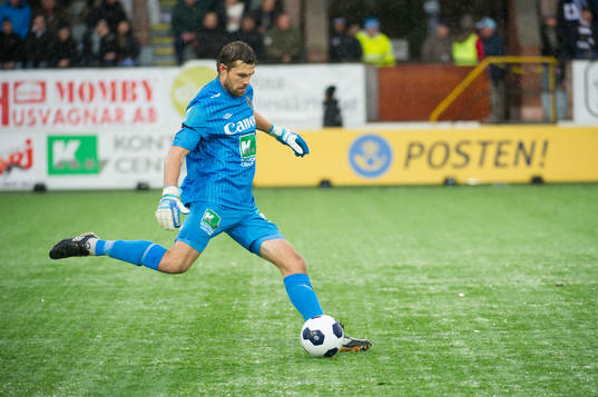 Gefles målvakt Emil Hedvall