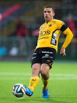 Elfsborgs Anders Svensson med bollen