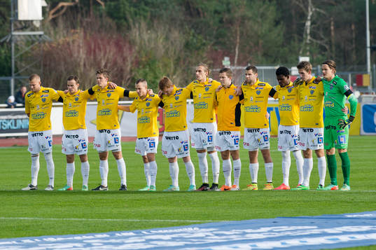 Tyst minut före fotbollsmatchen i Allsvenskan mellan