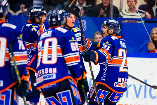 Växjös Cory Murphy blir firad