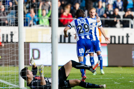 IFK Göteborgs Lasse Vibe jublar