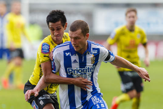 Halmstads Antonio Rojas och IFK Göteborgs Jakob Johansson