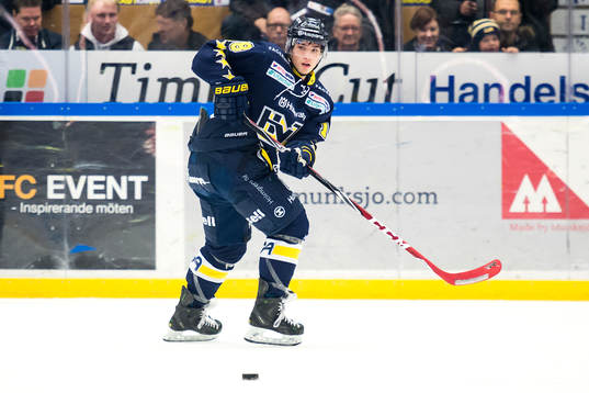 s Kevin Fiala