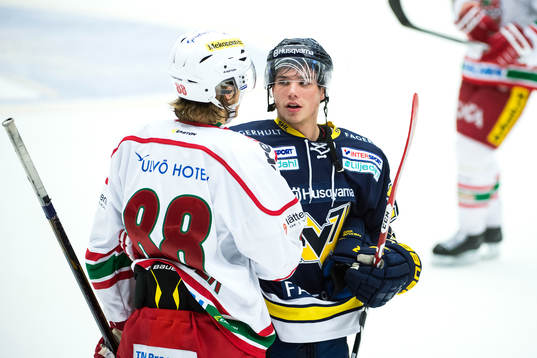 s Kevin Fiala