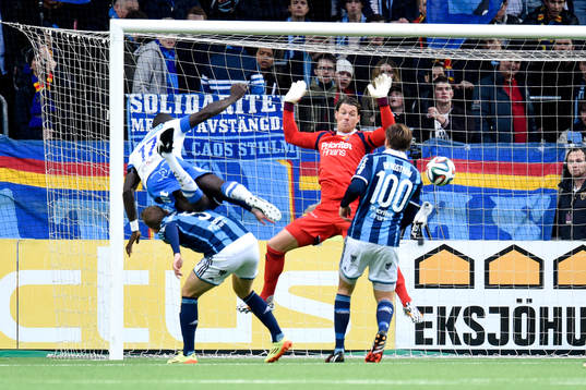 Norrköpings Alhaji Kamara gör 0-1 bakom Djurgårdens
