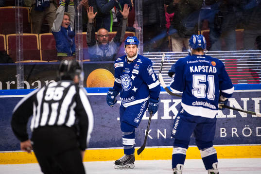Leksands Eric Himelfarb och Kevin Kapstad jublar