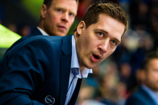 Växjös tränare Sam Hallam
