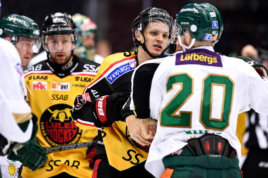 Färjestads Jakub Klepis och Luleås Kristian Näkyvä