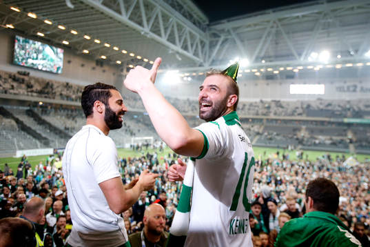 Hammarbys Kennedy Bakircioglu  jublar