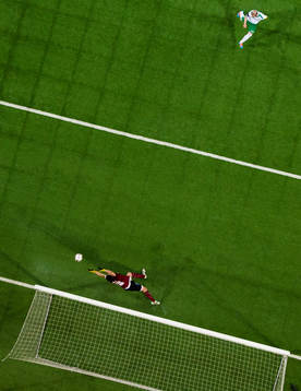 Hammarbys Kennedy Bakircioglu gör 2-0 på straff bakom
