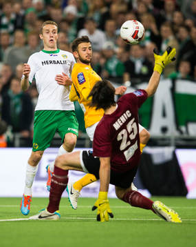 Hammarbys Fredrik Torsteinbö gör 3-0 för Hammarby bakom