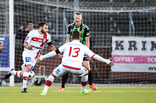 Assyriskas Mattias Genc jublar